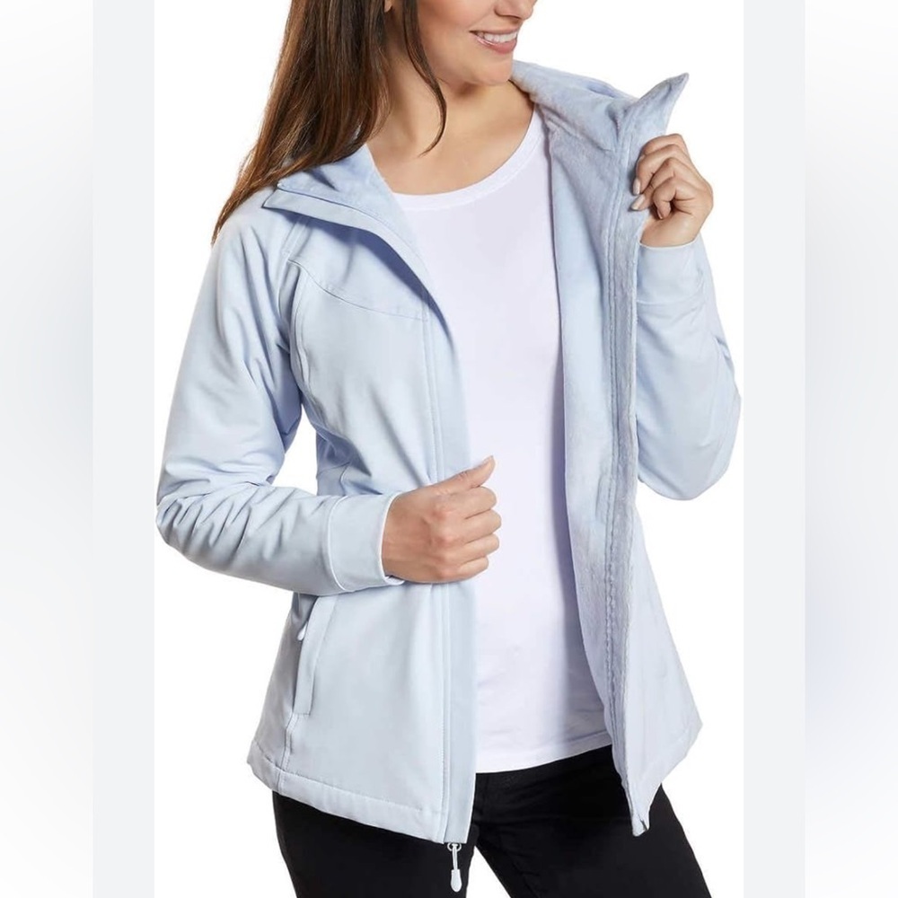 Kirkland signature Water-Repellent Wind Resistant Softshell fleece lined jacket - Picture 2 of 10